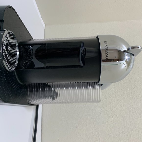 Nesspresso Vertuo Chrome Black By Breville Espresso Coffee Machine - Picture 5 of 6